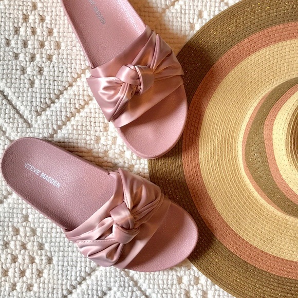steve madden pool slides